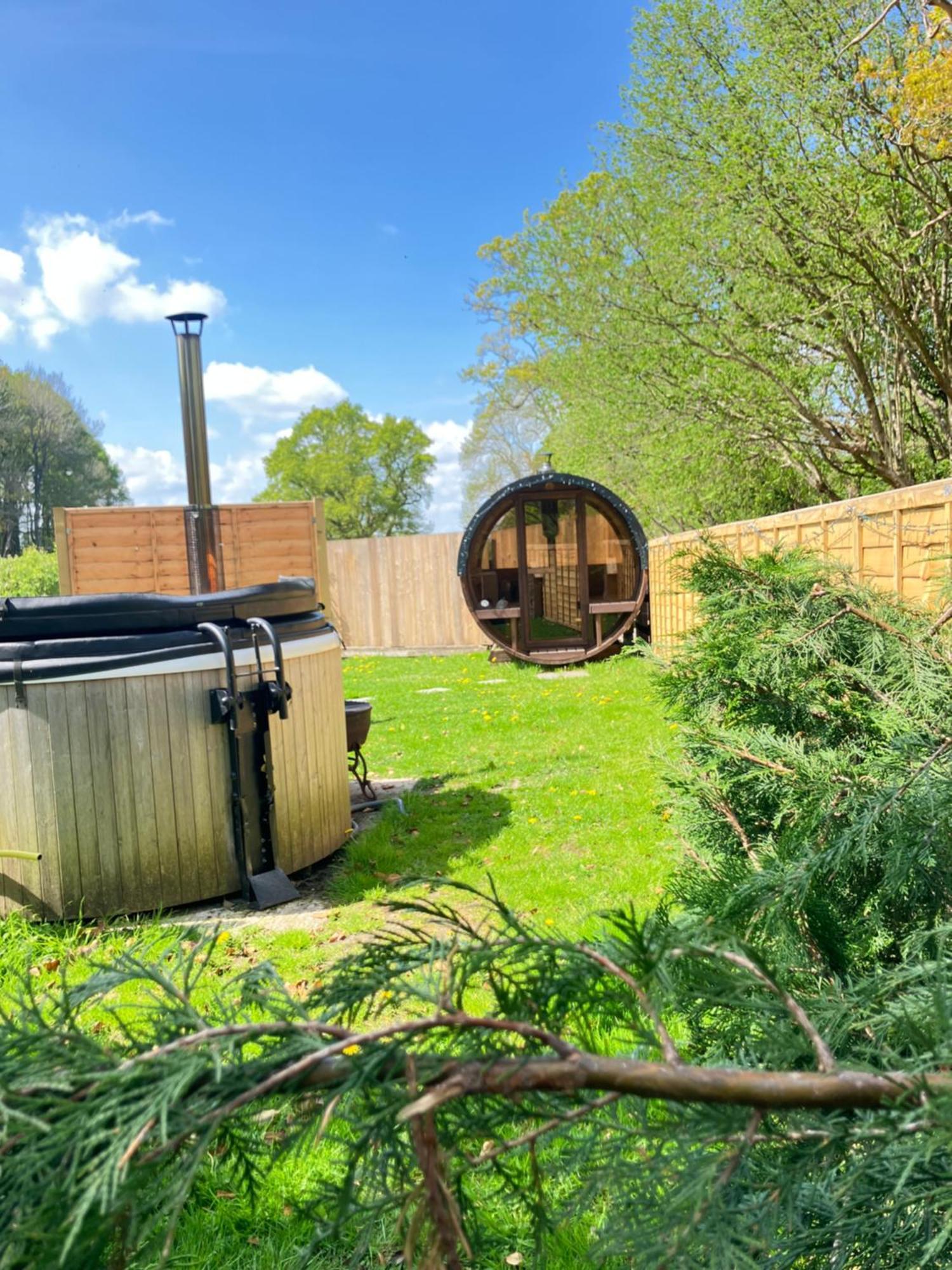 The Hideaway At Hiddenwood Glamping Hotel Corsley Luaran gambar